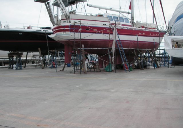 PUERTO PINTAR BARCO 03  MERCANCIAS ESPECIALES CONVOY